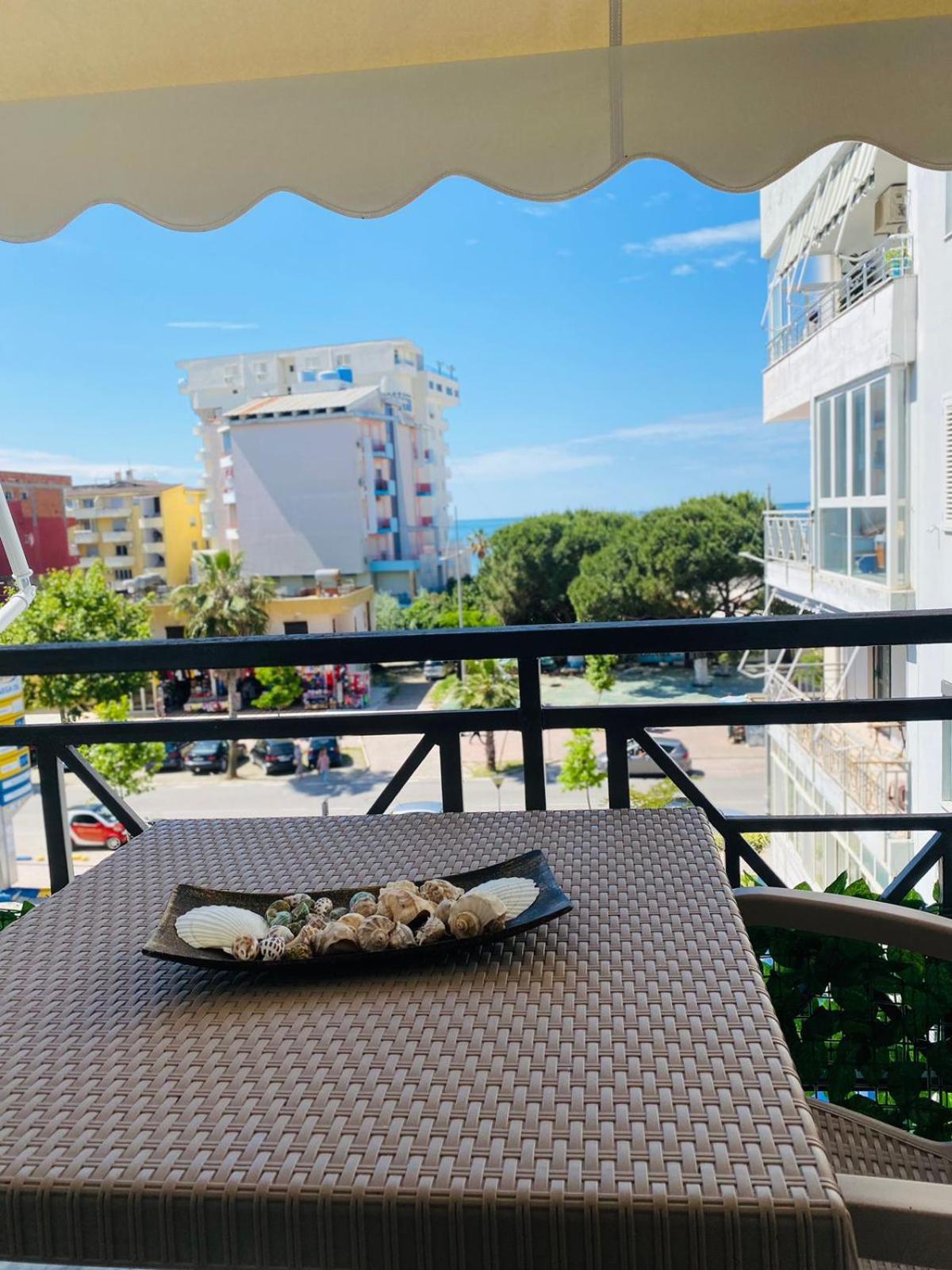 Sea Breeze Apartment